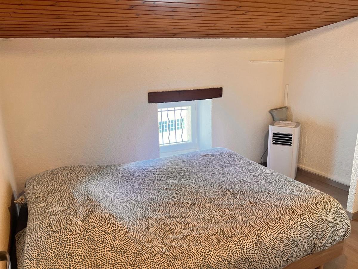 Villa 2 Chambres Proche D'Un Lac Ruelle-sur-Touvre Eksteriør billede